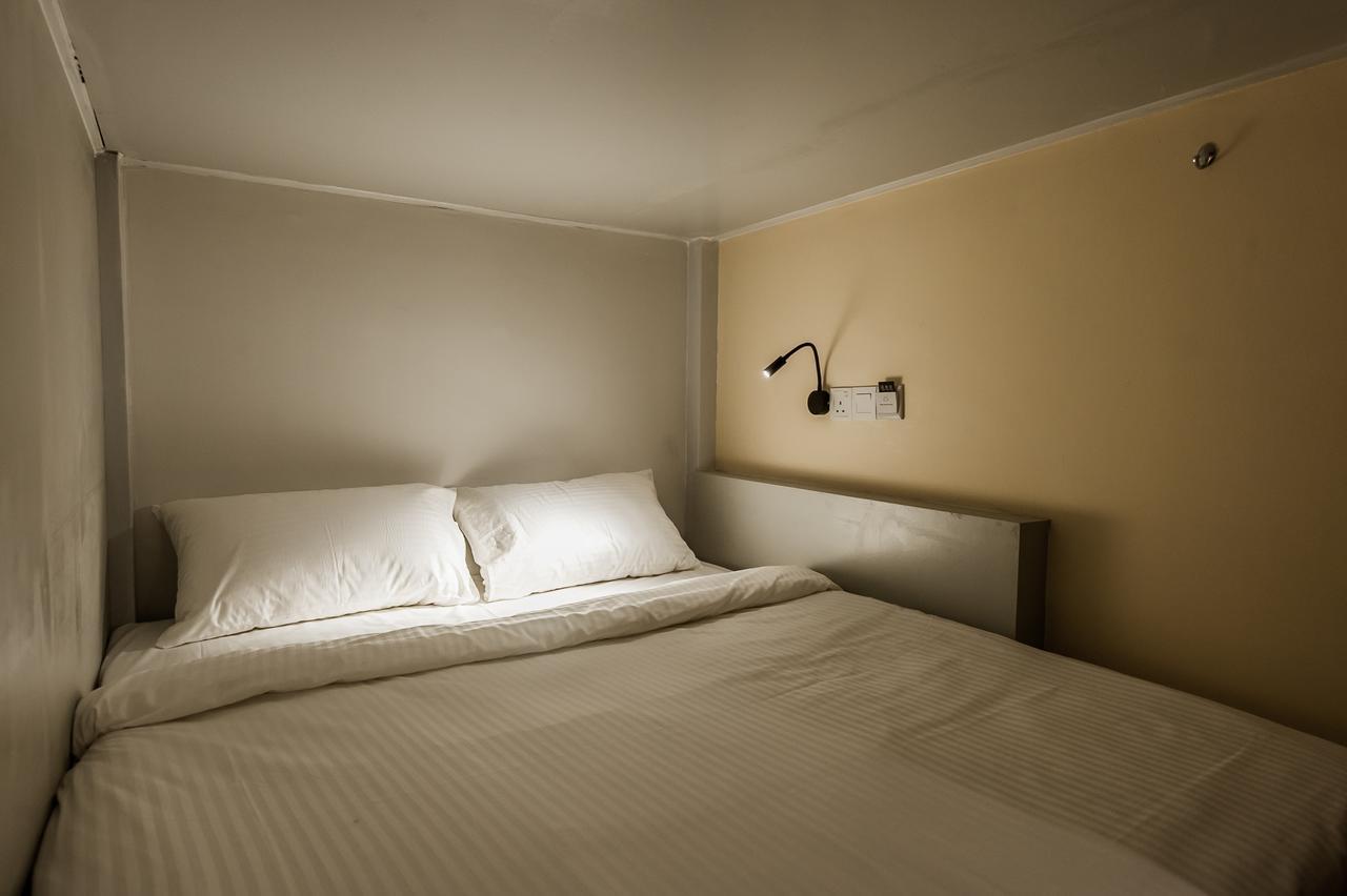 Bunk&Bilik Hotel Sri Petaling Kuala Lumpur Bagian luar foto