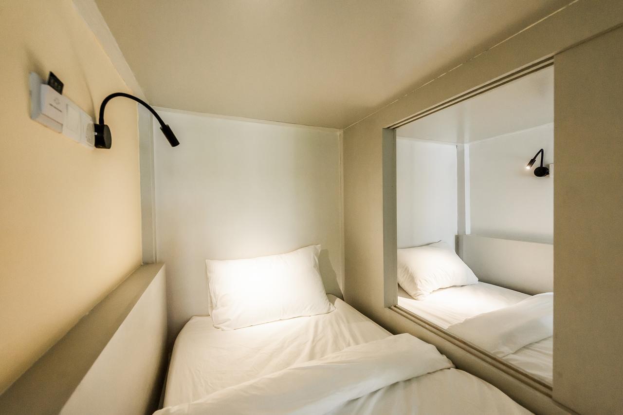 Bunk&Bilik Hotel Sri Petaling Kuala Lumpur Bagian luar foto
