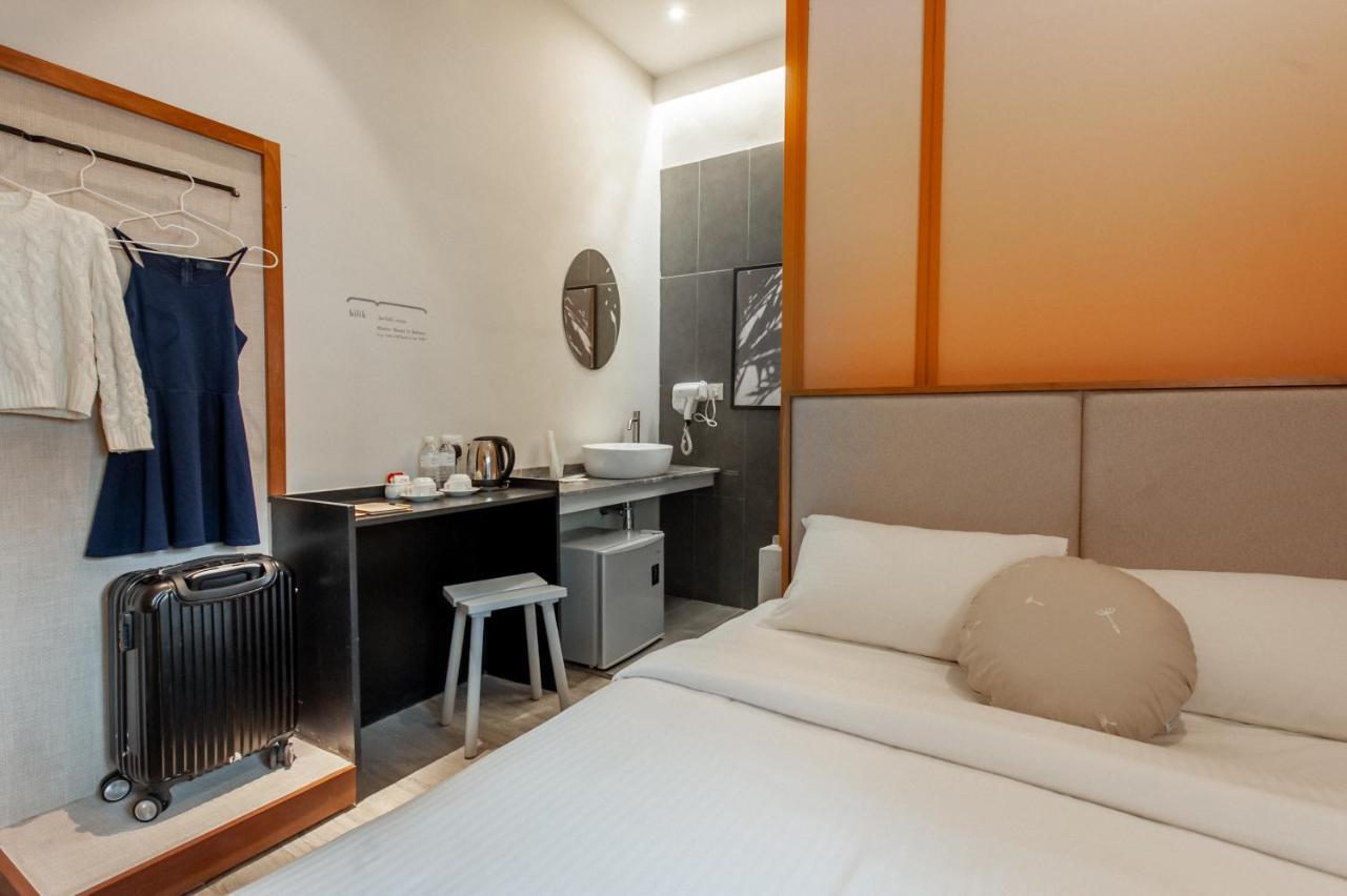 Bunk&Bilik Hotel Sri Petaling Kuala Lumpur Bagian luar foto